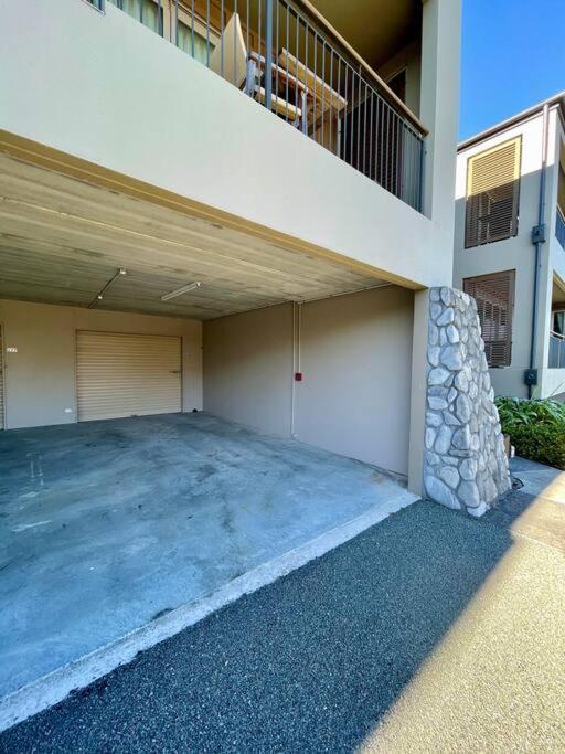 Terrace Downs 2 Bedroom Apartment Windwhistle Экстерьер фото
